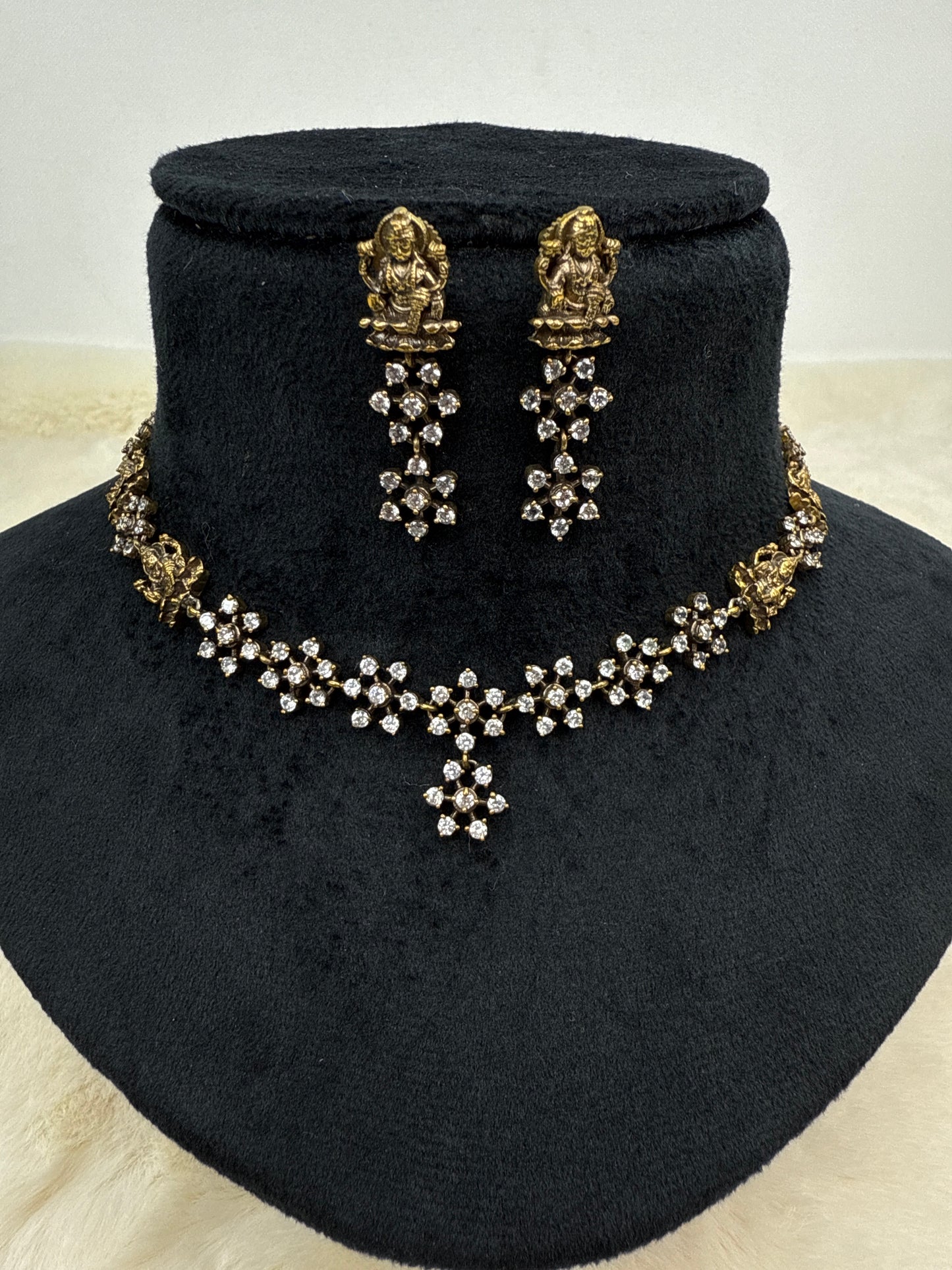 Victorian Lakshmi pendant necklace 3540