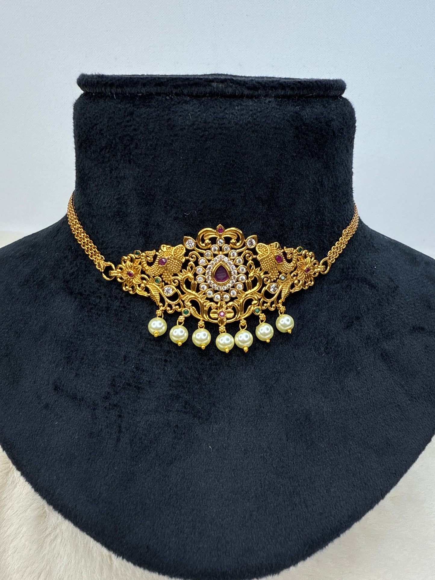 Elephant choker 3521