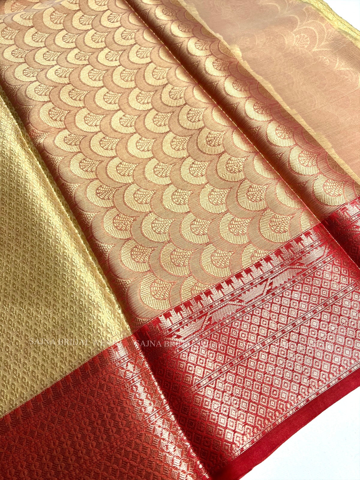 Golden Ivory with dark red - 1154