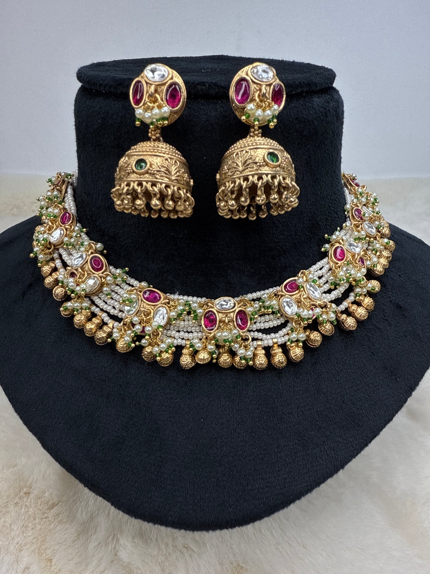 Jadau choker