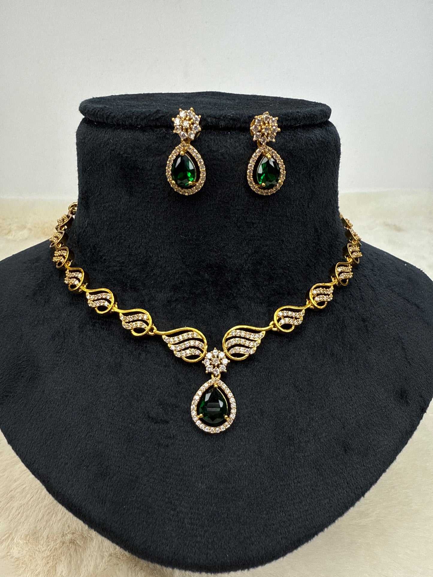 Emerald moissanite necklace