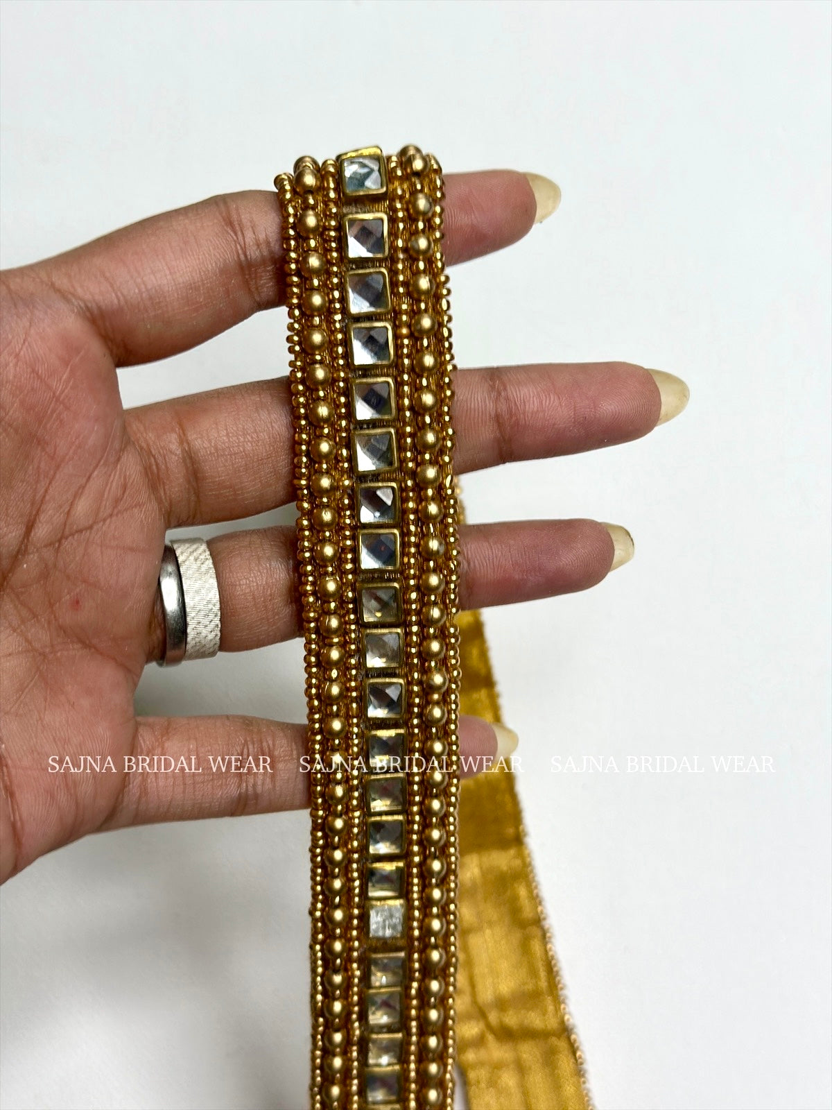 Dhiti Kundan waist belt
