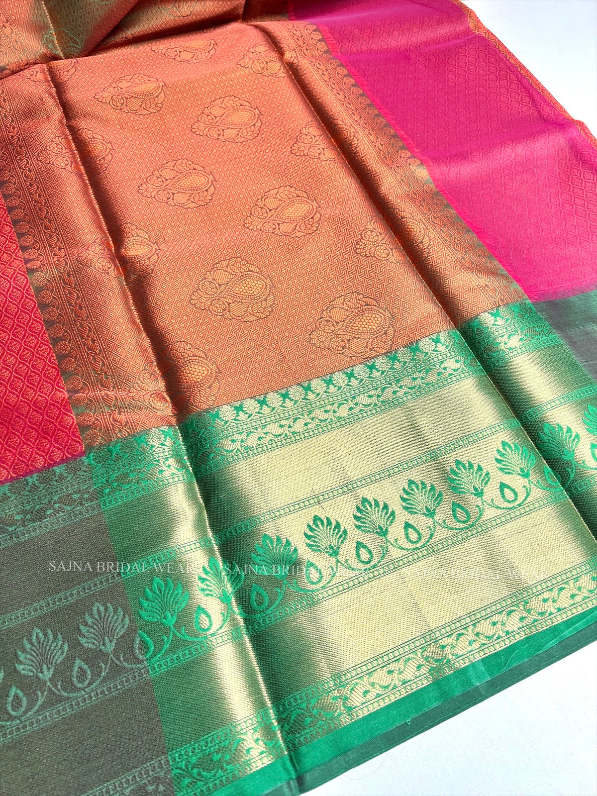 Burnt orange with green -1056