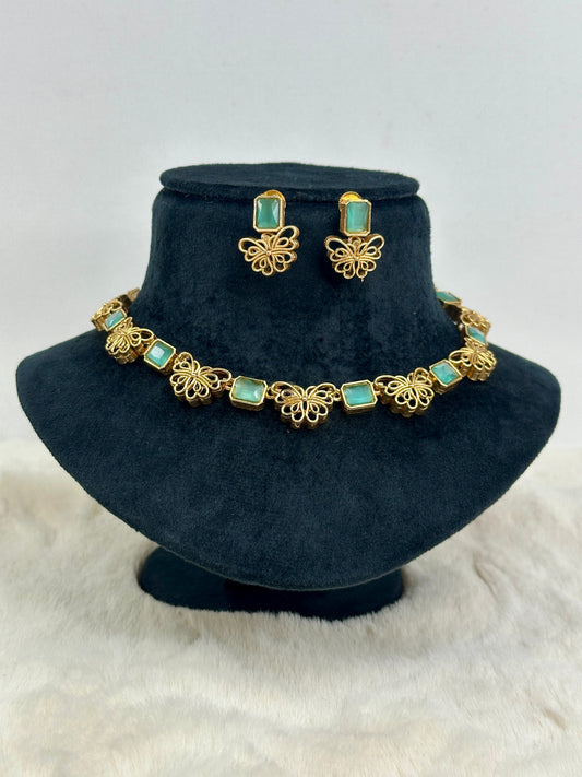 Emerald neck set 3511