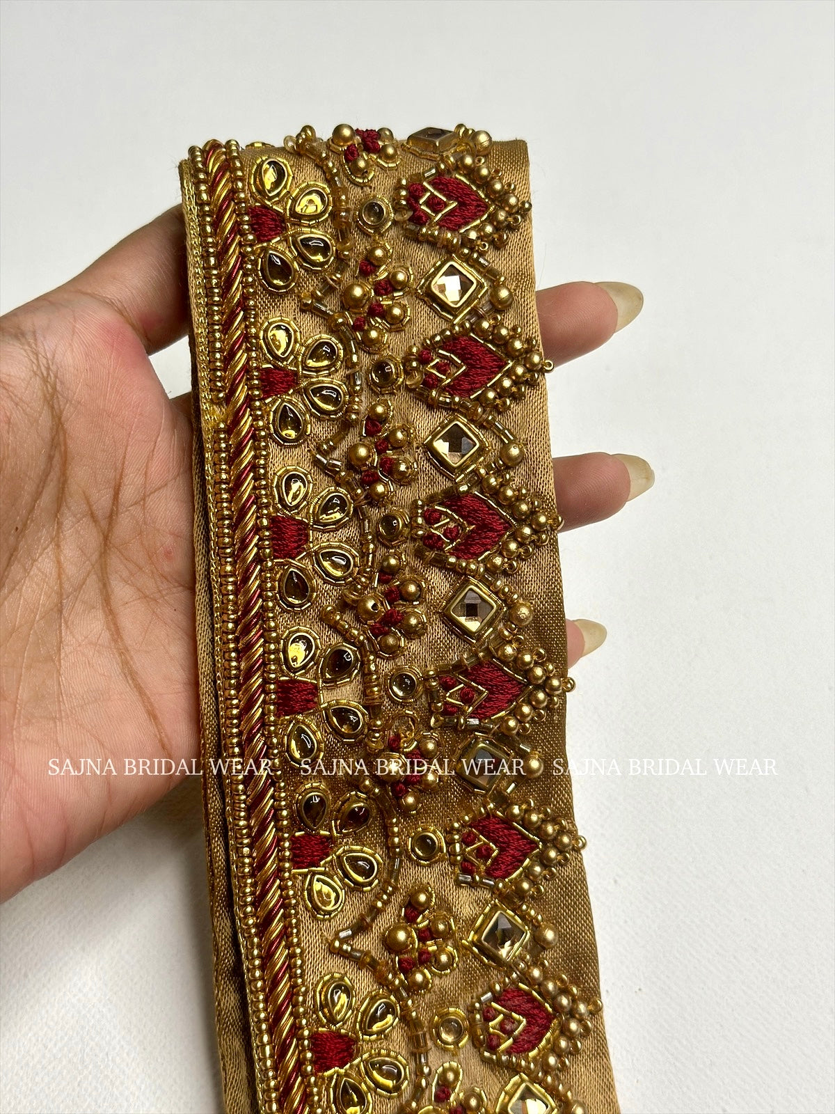 Gold maroon embroidered waist belt