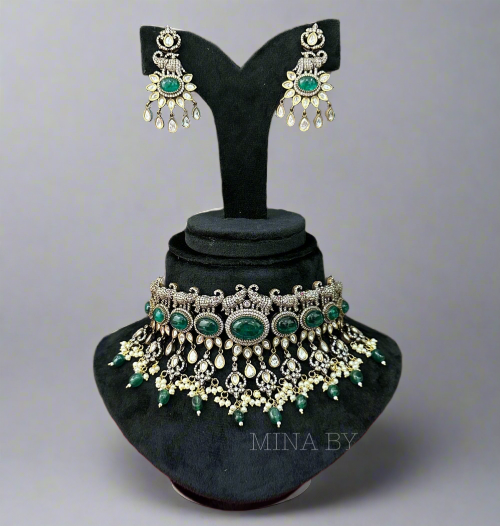 Victorian emerald choker set 1165