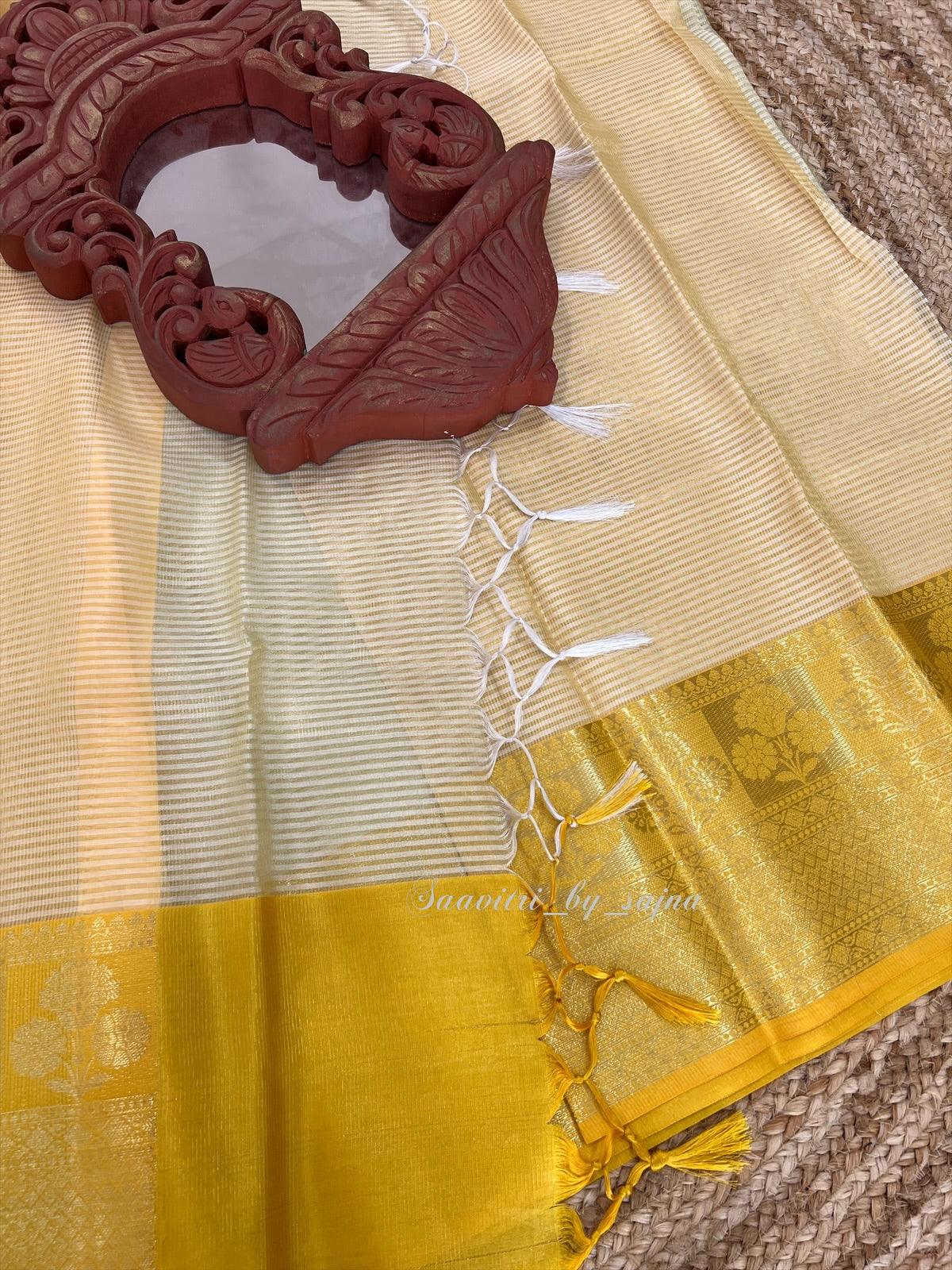 Tissue white 1347