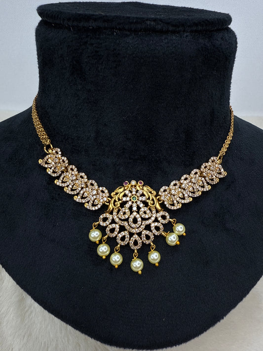 Peacock pendant necklace - 3431